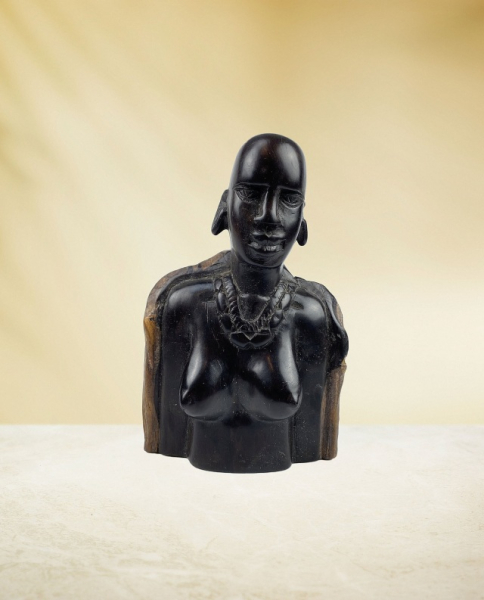 Ebenholzbüste Massai Frau